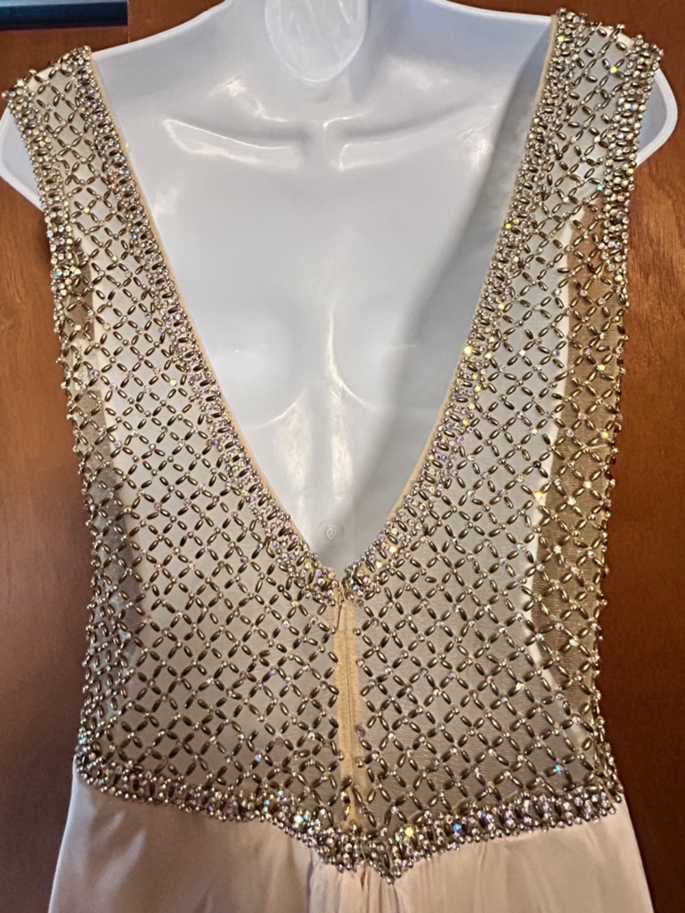 La Femme Chiffon Gown long Dress Size 10 Prompts Formal Beaded Sparkly champagne - Picture 4 of 16